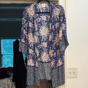 Knox Rose Blue Floral Tunic